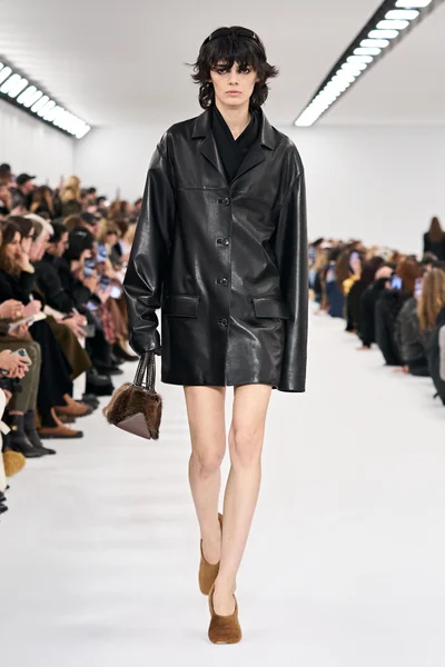 Look 9